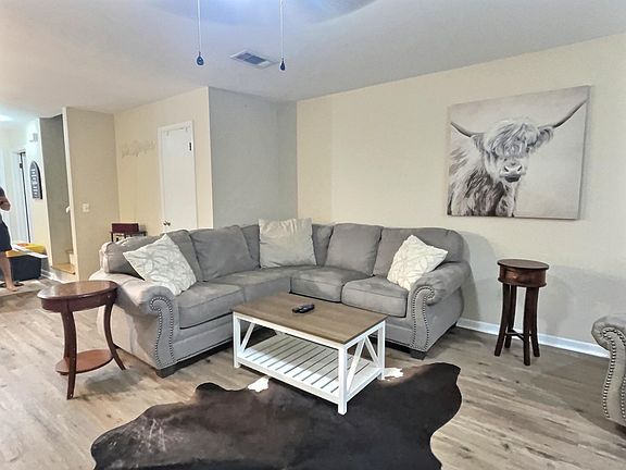 3rd image of 3751 NW 56th Ln