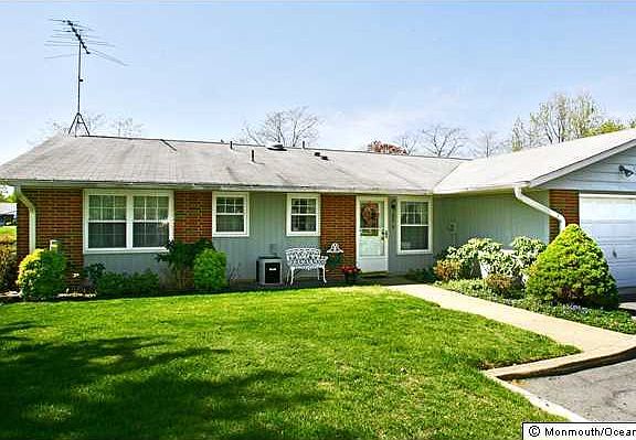 2nd image of 294 Malvern Court #D
