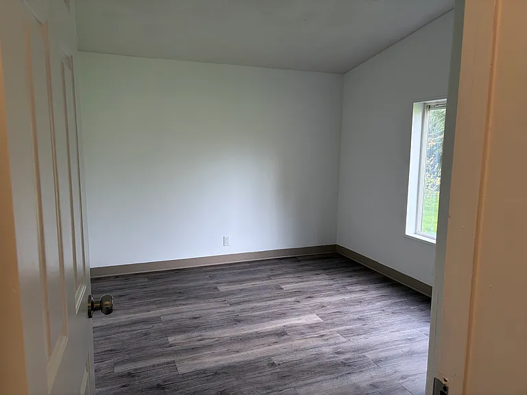 370 NE South Shore Rd — Photo 7