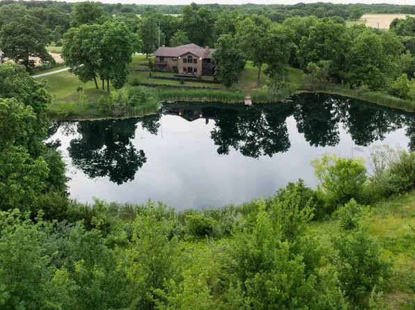 2203 Highway 2, Donnellson, IA 52625