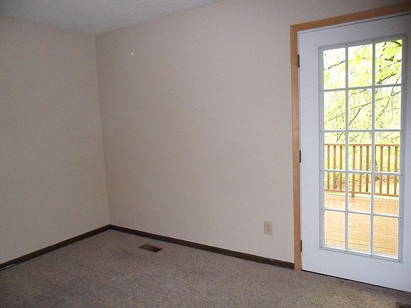 5th image of 5405 Avebury Ln