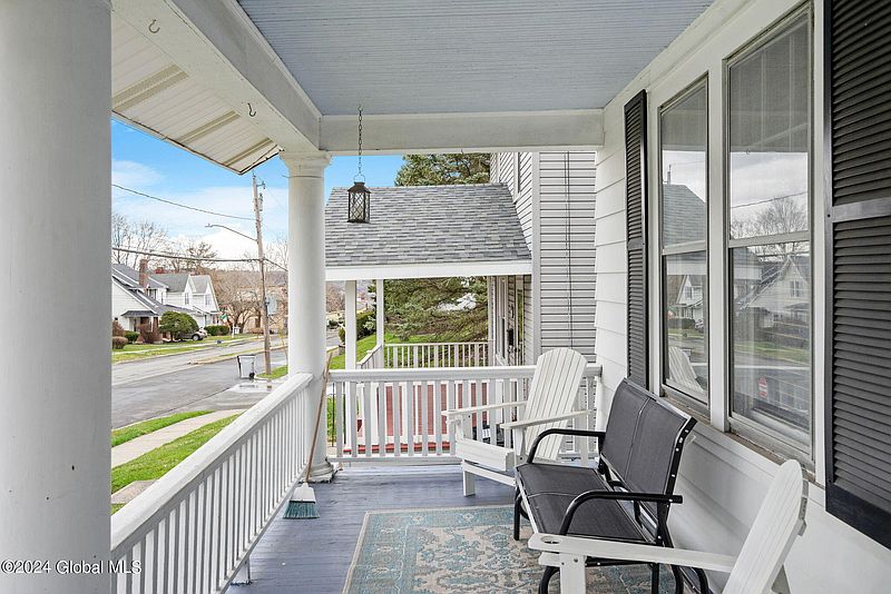 5th image of 1403 Sausse Avenue