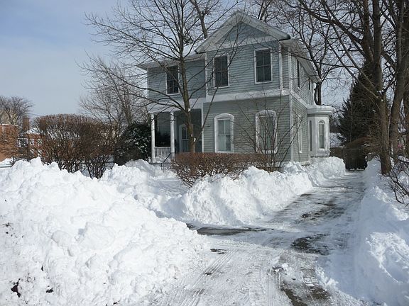 2nd image of 2507 Eastwood Ave