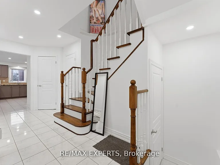 22 Wedgewood Pl — Photo 4