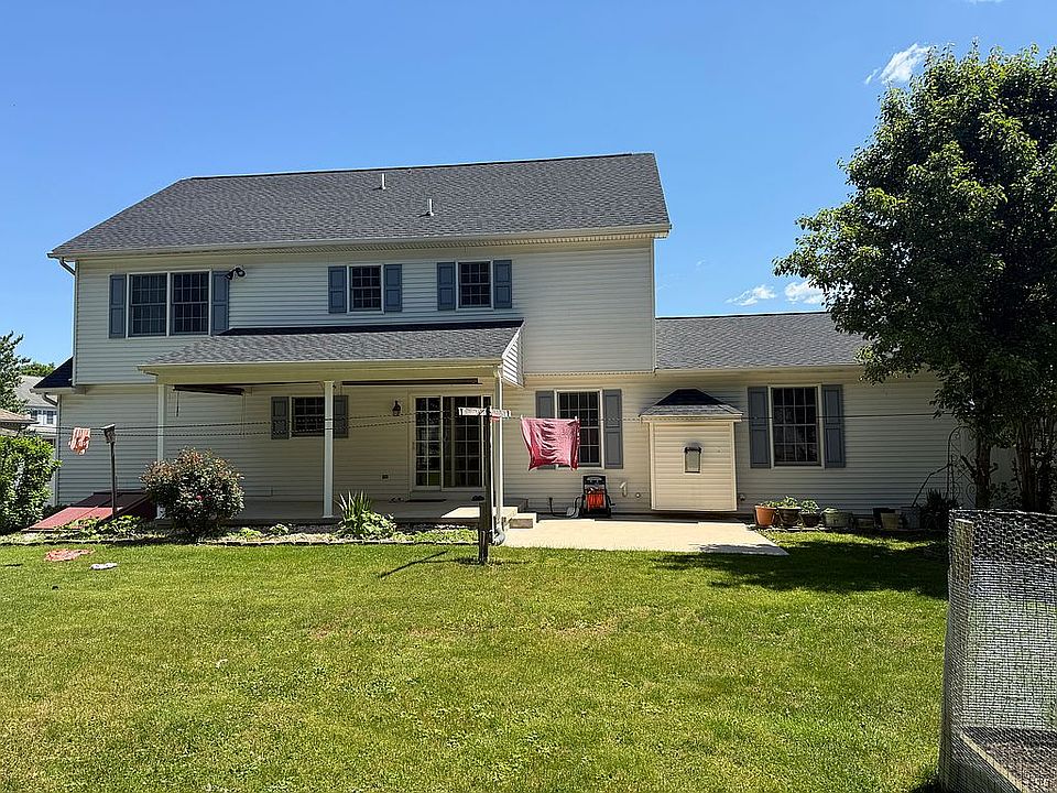 2nd image of 130 Koch Ln