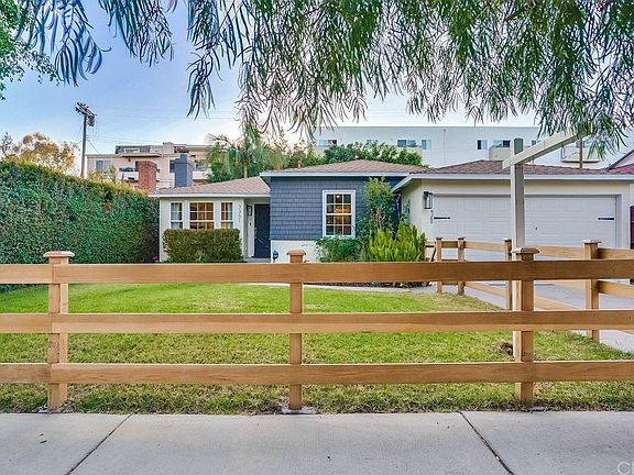 4th image of 3351 S Beverly Dr