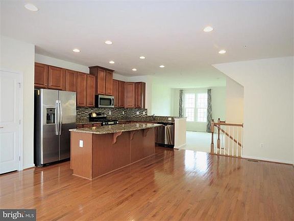 5th image of 22341 Honey Hill Ln
