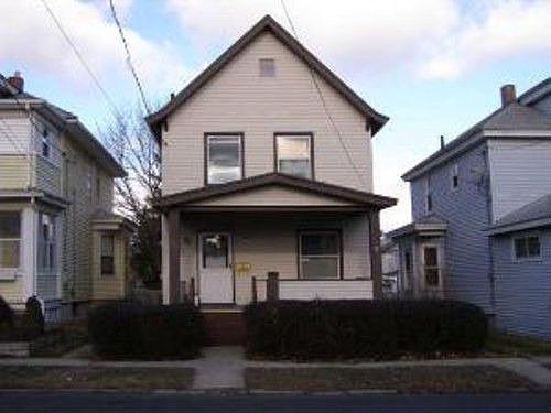 2nd image of 605 2nd St