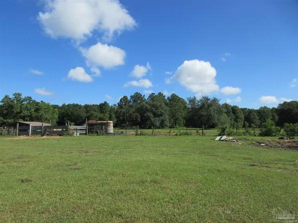9456 Hay Meadow Rd #A, Milton, FL 32583