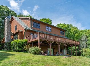 118 White Pine Dr, Hayesville, NC 28904