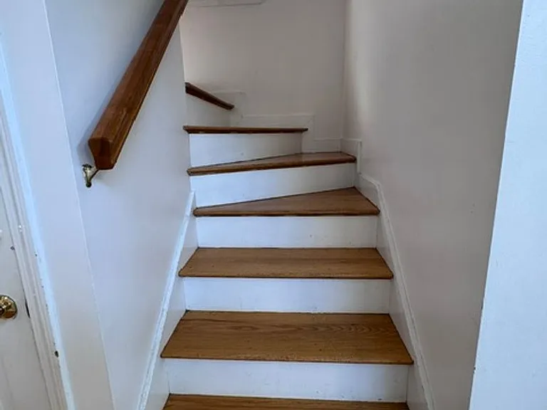 250 Allston St #A — Photo 8
