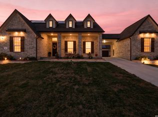 499 poe, Castroville, TX 78009