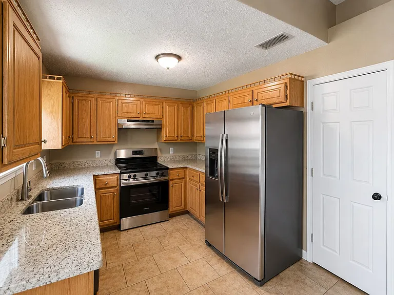 3406 Granite Dr — Photo 5