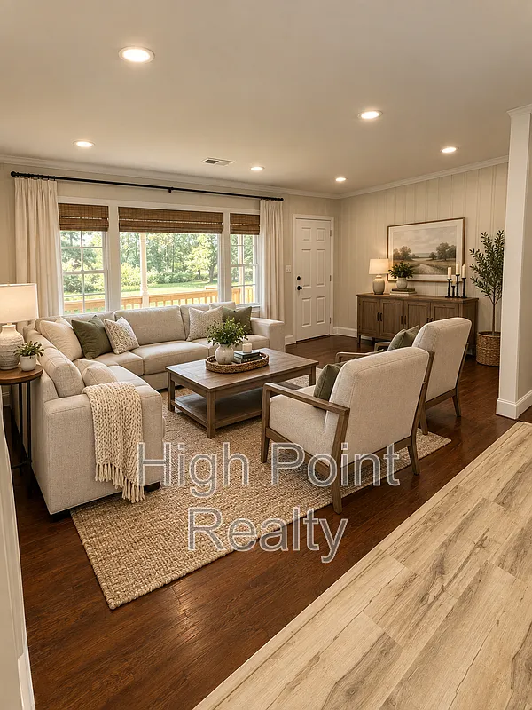 3 bed, 2.0 bath, 1300 sqft, $2,000 — Photo 2