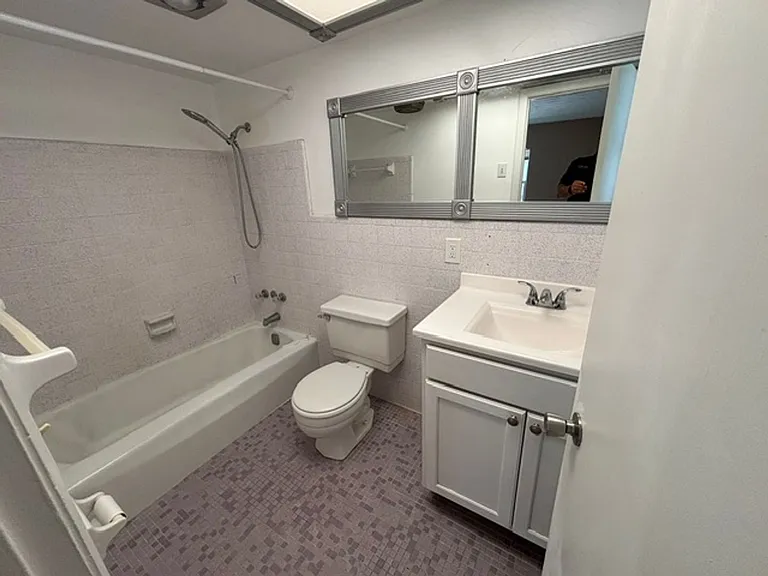 1080 Edgehill Ave — Photo 6