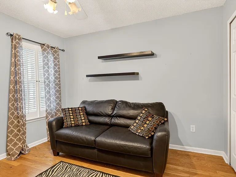 9370 Jaybird Cir E — Photo 25