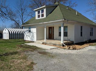 119 Old Salem Rd, Marion, KY 42064