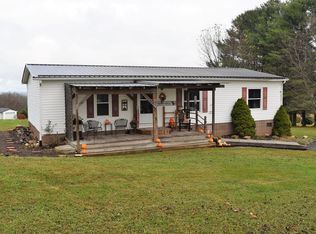 54 Grouse Hollow Ln, Galax, VA 24333