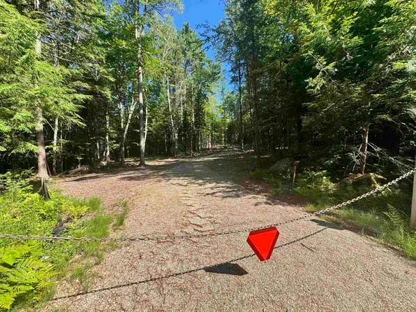617/619 Route 103A, New London, NH 03257