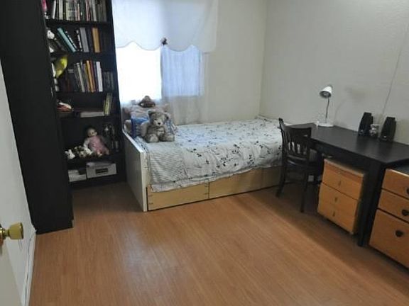 4th image of 1722 Rogers Pl Unit 29J