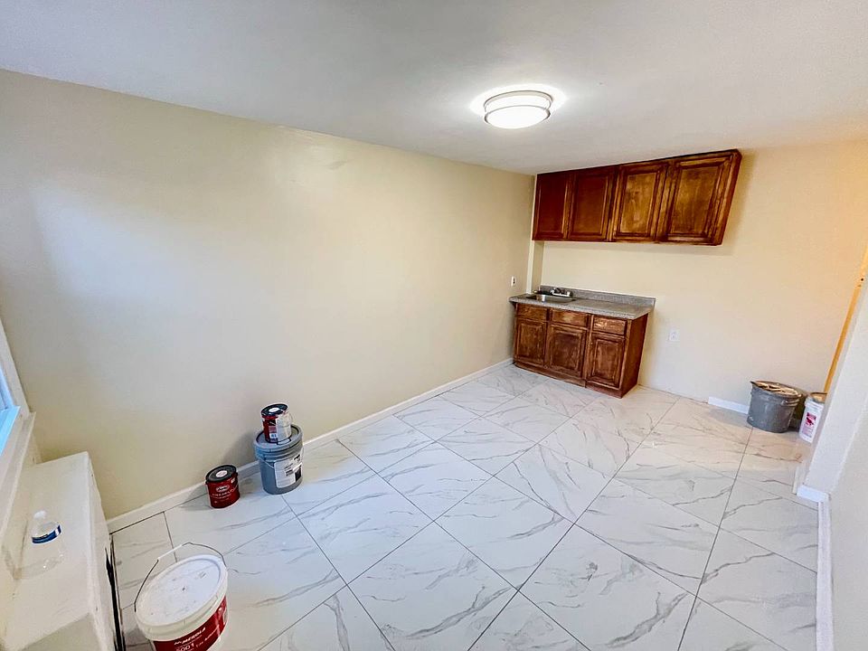 1st image of 2919 Bouck Ave #1
