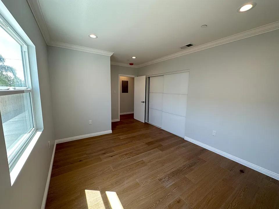 Fronthouse_Bedroom