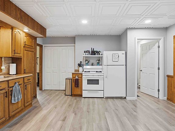 5th image of 5037 Blockhouse Rd