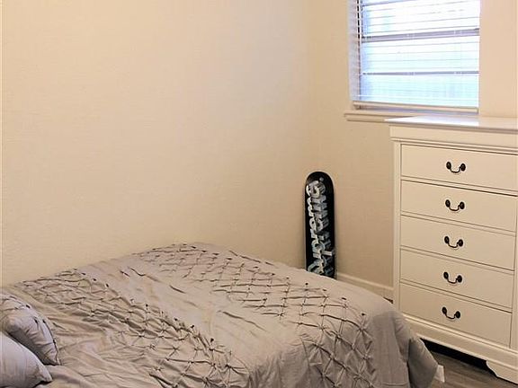 5th image of 4103 Berwick Dr