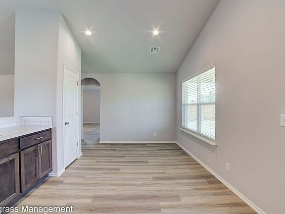 2nd image of 6118 S 320th East Ave