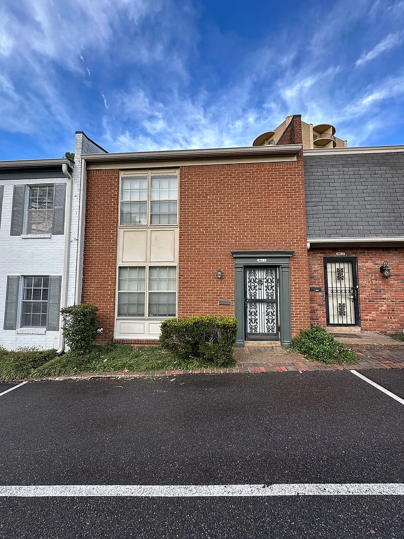 Building Photo - 443 N Highland St #3