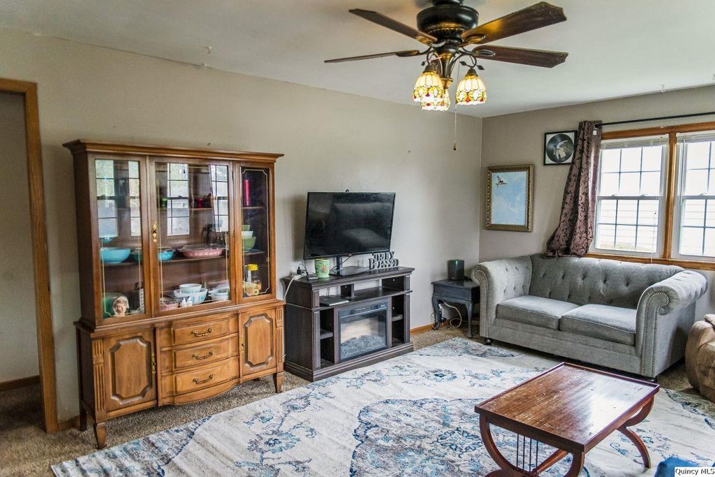 709 Hamilton Ave, Quincy, IL - View 6
