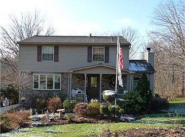 1st image of 1008 Delfield Dr