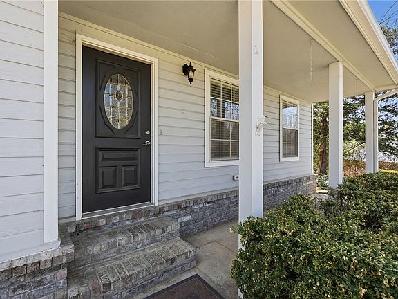 4th image of 2689 E Hardy Ln