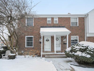 22970 Allen Rd, Saint Clair Shores, MI, 48080