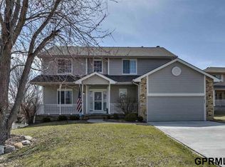 14102 S 21st St, Bellevue, NE 68123