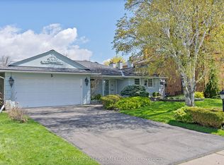 3 Conifer Dr, Toronto, ON M9C1X3