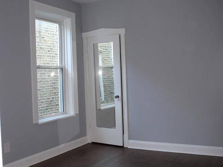 4912 N Drake Ave #2 — Photo 7