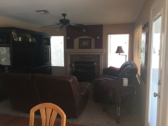 3rd image of 1775 E Tremaine Ave