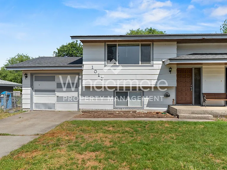 1017 S Robie Rd — Photo 1