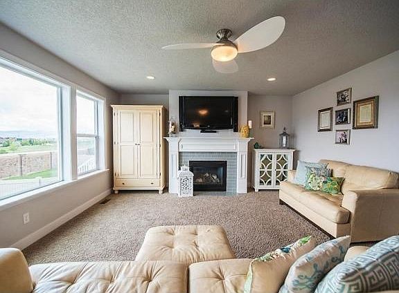 3rd image of 11077 S Tippecanoe Way
