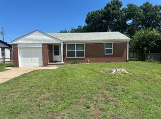 1308 E Alturas St, Wichita, KS 67216