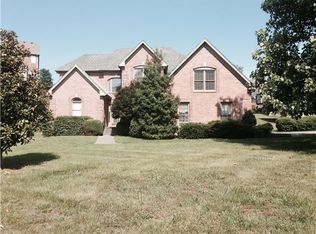 101 Fieldcrest Dr, Hendersonville, TN 37075