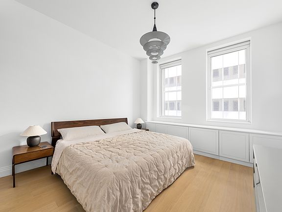 5th image of 1 Wall St APT 613