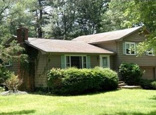 65 Brewster Rd, Cohasset, MA 02025