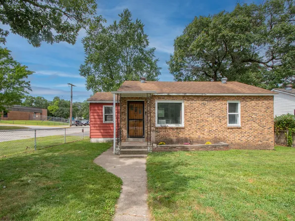 2894 Lake St, Lake Station, IN 46405