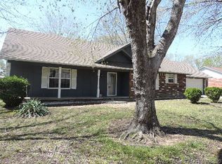 1315 Parkland Ave, Claremore, OK 74017