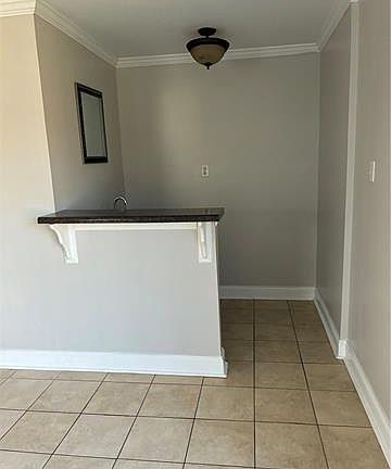 5th image of 7401 Scottsdale Dr