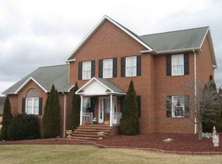 2130 Hitching Post Dr, Christiansburg, VA 24073