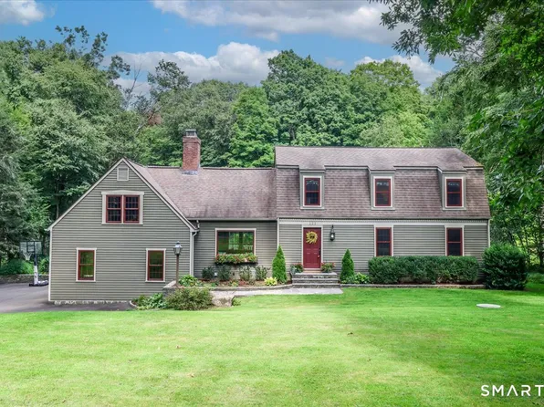 121 Carriage Drive, Southbury, CT 06488