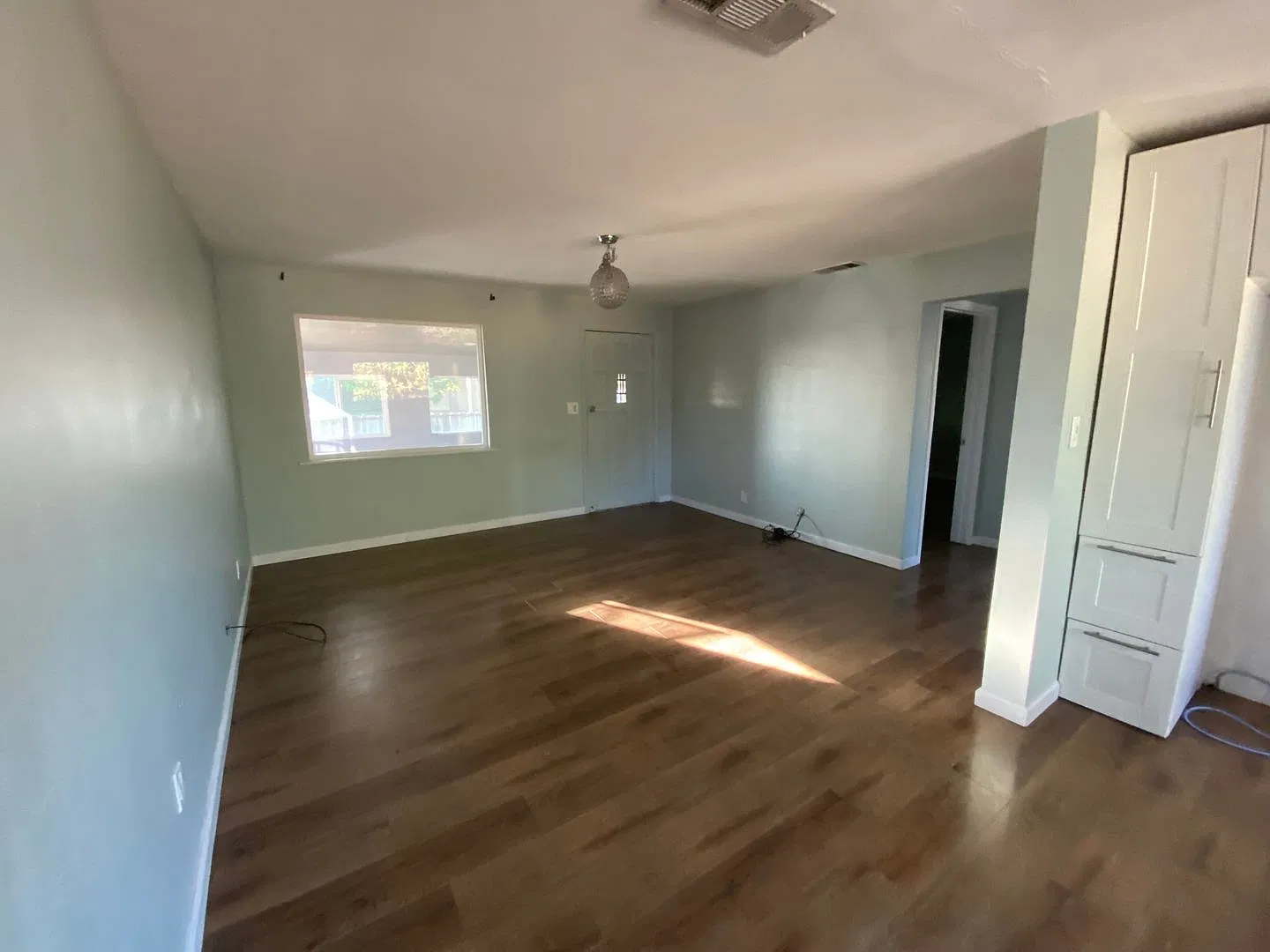 Nice home in country like setting — Photo 4